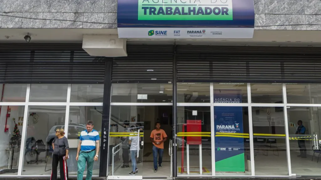 Atendimento na agência do trabalhador (SINE)