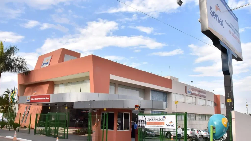 Estudantes em curso profissionalizante